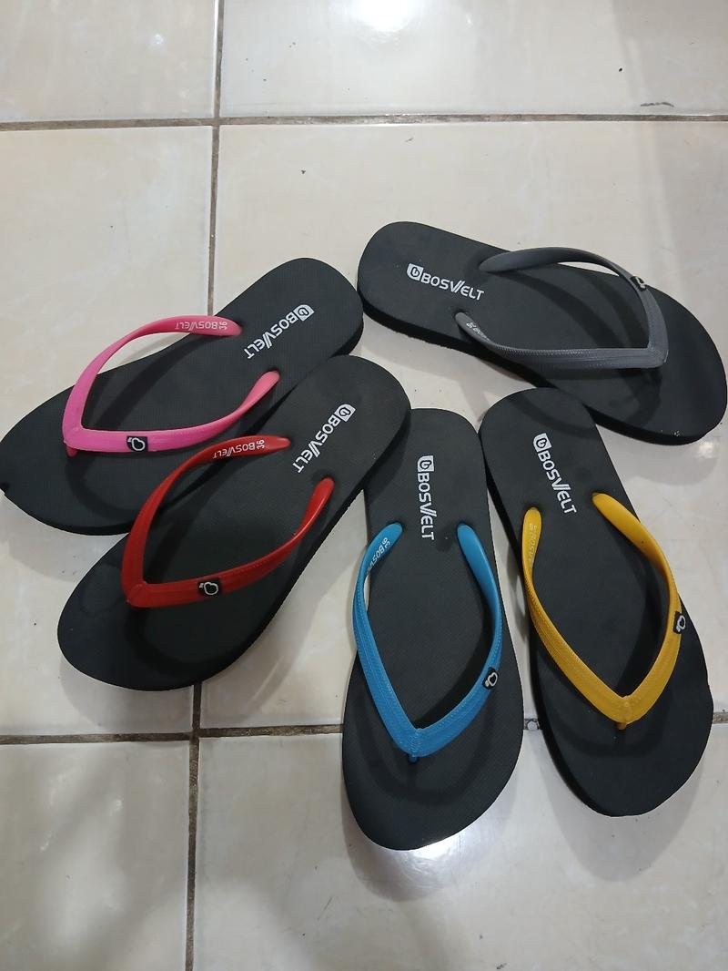 Product Introduction of Sendal bosvelt yang lagi trend di masa kini 3