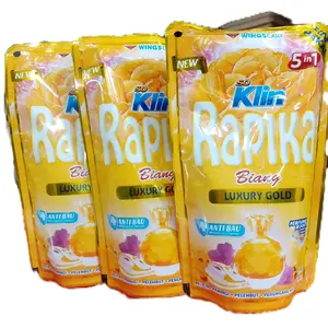 rapika biang pelicin pakaian luxury gold pouch 250 ml