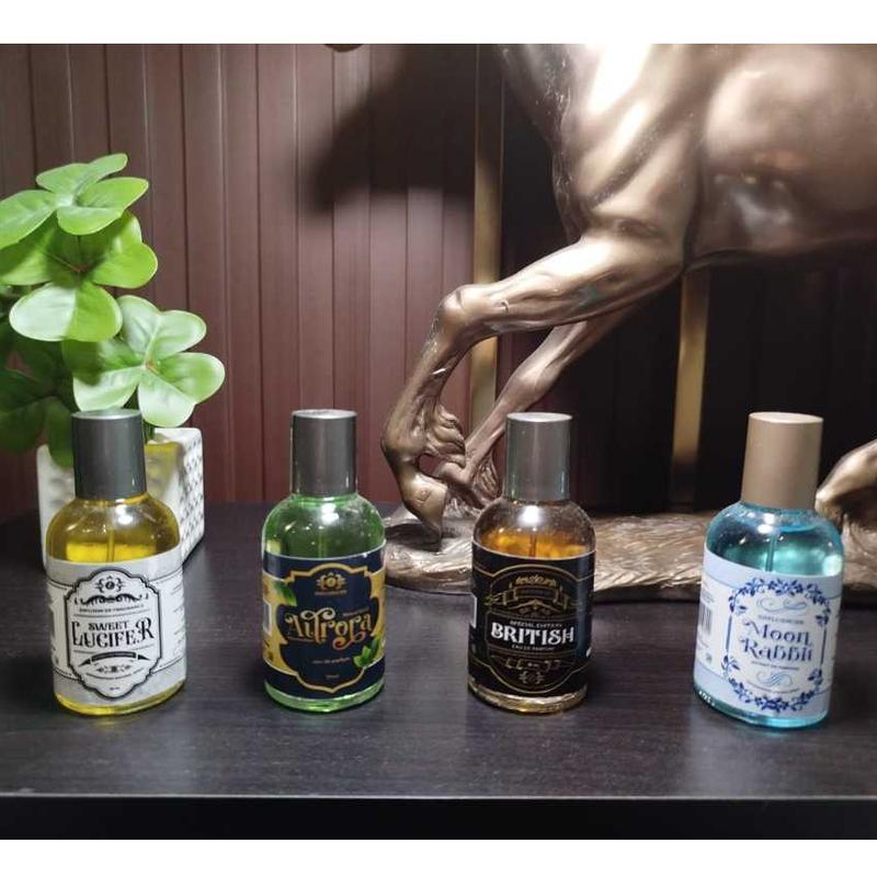 BELI 1 DAPAT 4 BOTOL TOTAL PARFUM VIRAL TRENDING HARUM LUCIFER MOON ...
