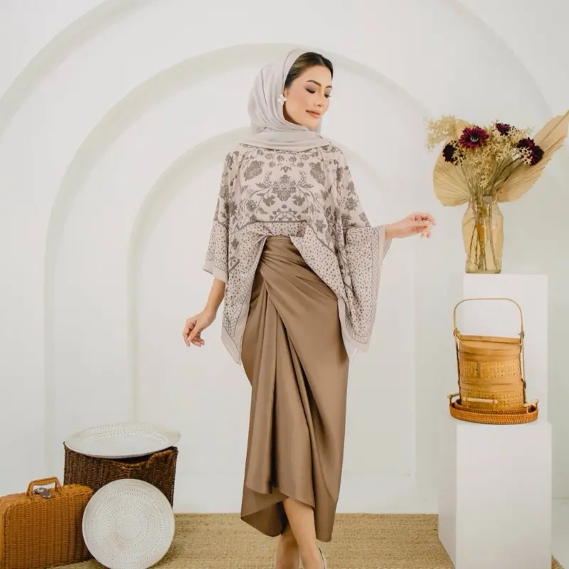 Lily Hannah Vougish Lily Raya One Set Pario