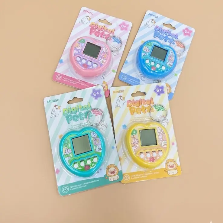 ￼Miniso Heart Shaped Digital Pet Random/Mainan Anak