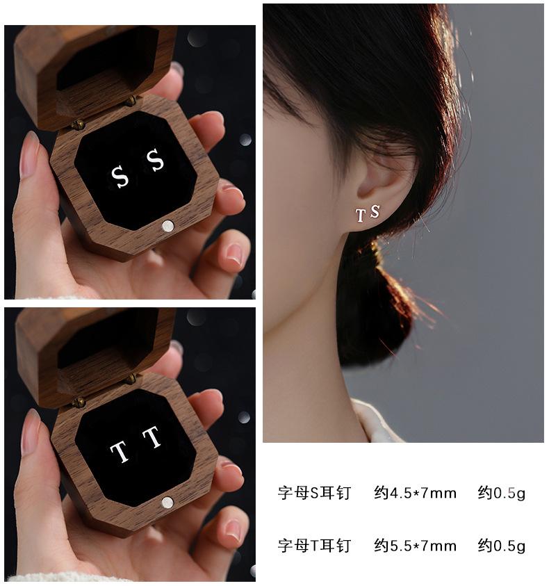 Product Introduction of Cute 925 Sterling Solid Silver Alphabet Stud Tiny Initial letter Earrings Jewellery A-Z 13