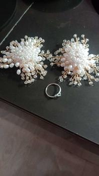 Product Review of (Bebas beli 2 dapat bonus) B35 Bross hijab mutiara snowflake mewat titanium Korea original from n**a 0