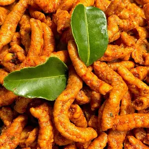 USUS AYAM KRISPI PEDAS DAUN JERUK BUMBU MELIMPAH  -varian 1kg-500gr-250gr Snacks Crispy Kering