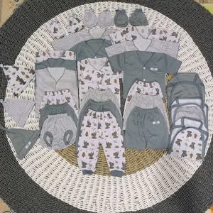 SYAFIK BABY,paket brojol,baju bayi isi 18 pcs| 24 pcs| 33 pcs |39 pcs,untuk usia 0-4 bulan