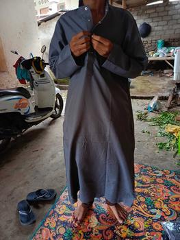 Product Review of Gamis Pria Jubah Dewasa Warna Polos Lengan Manset Kancing Snap Panjang Muslim Hitam Putih Katun cowok from ** 2