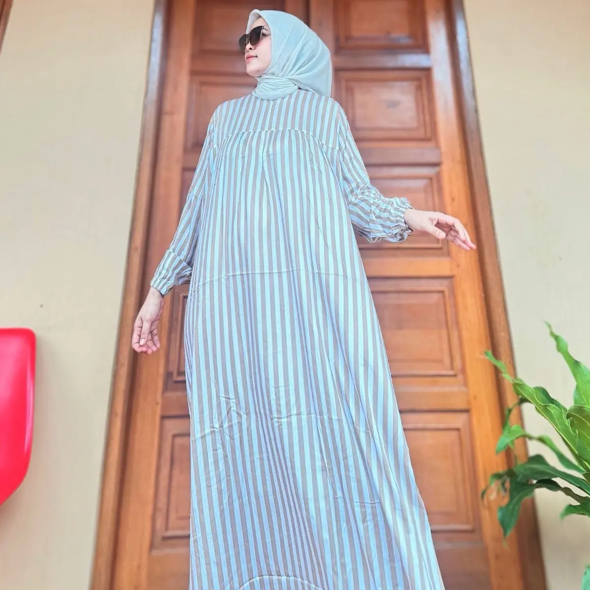 Dress Salur Cantik Terbaru Wanita Muslim