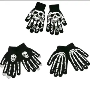 Sarung Tangan Anak Rajut Motif Tengkorak Random dengan Kaos Tangan Rajut