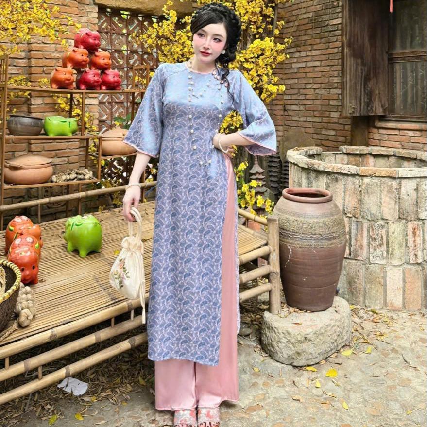 Tím 