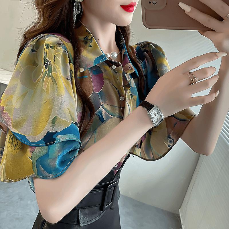 Áo Voan In Hoa, Dành Cho Nữ, Tay Ngắn Xếp Nhún, Phong Cách Thường Ngày Mùa Hè, Dáng Rộng Vừa Vặn, Ve Áo, Tay Phồng, Áo Cổ Điển Dễ Phối Đồ, Thời Trang, Quần Áo Nữ, Hàng Mới Về