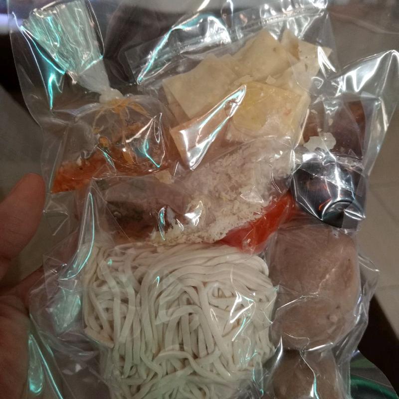 MI JEBEW komplit Instant Toping Bakso Mie Pedas 6