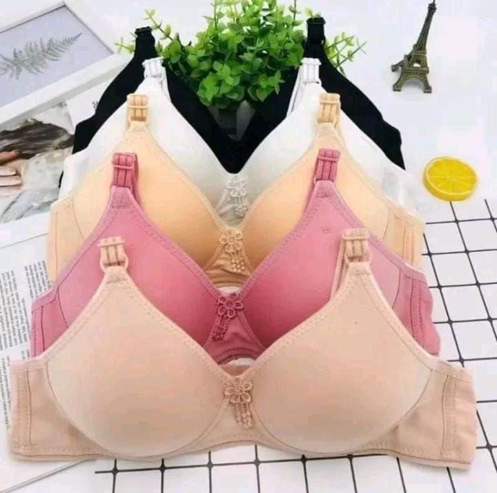 Cuci Gudang Bra (Paket 12 PCS)  BH TERBARU//TANPA KAWAT/BAHAN SANGAT HALUS//BH STIK//MEREK YUNITA. BH UKURAN JUMBO TANPA BUSA//TERBARU DAN TERLARIS AMANAH.