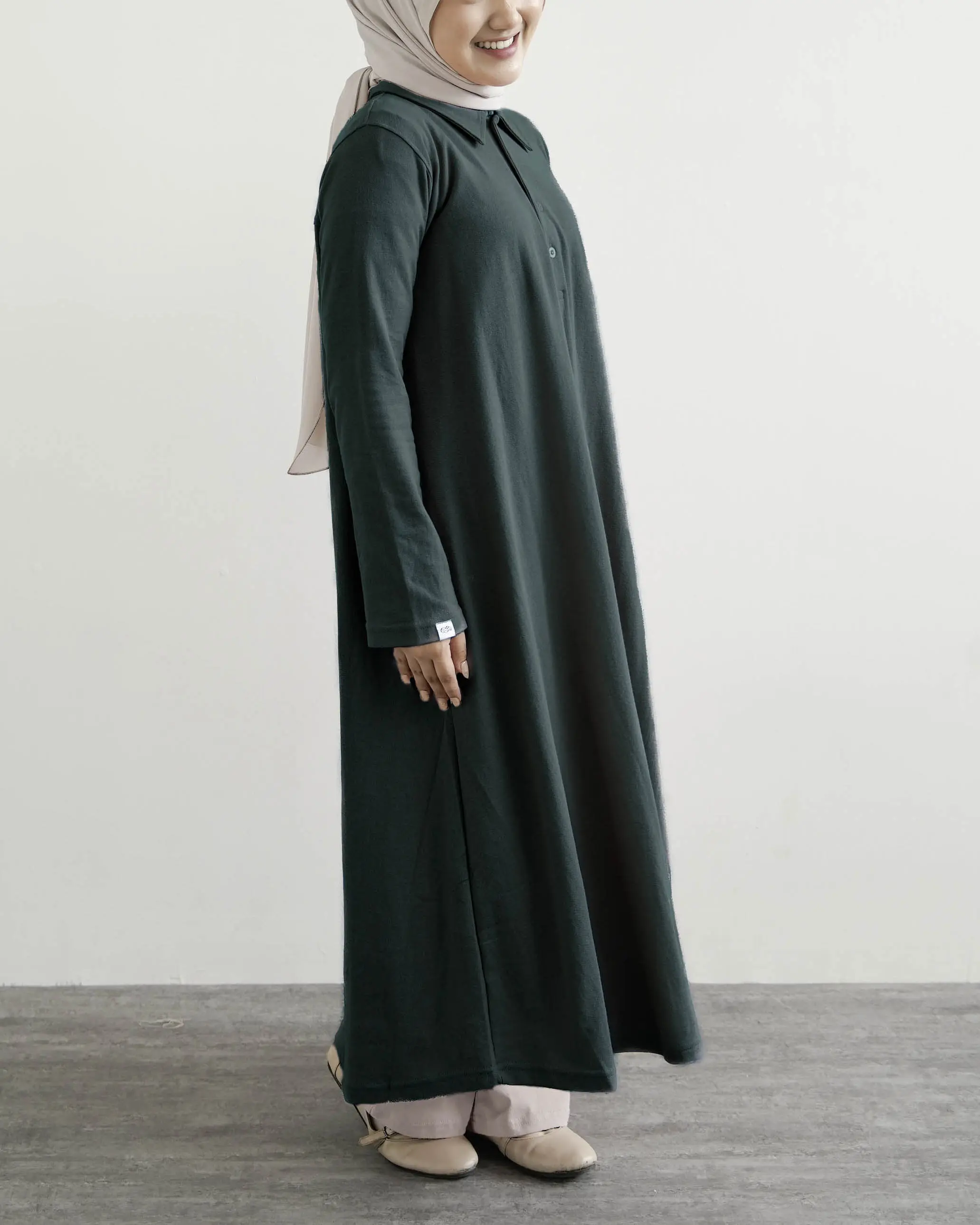 MISTYVORI | Mirae Tunik Bahan Polo Kancing Muslim Wanita Panjang Atasan Oversize Rayon Viscose