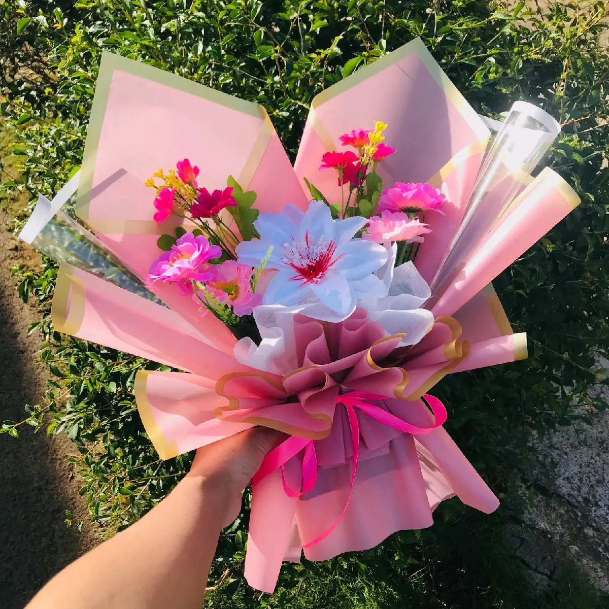 BUKET BUNGA AESTHETIC / BUKET BUNGA TIPE PINKY / BUKET HADIAH ULTAH HADIAH WISUDA