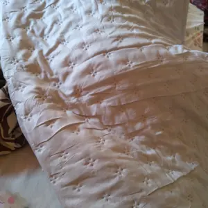 Mymy.Surabaya { COD } Selimut Bedcover Only Warna Pastel Ukuran 120 cm | 160 cm | 180 cm Double Plain Motif Polos Bedcover Minimalis - ZHB