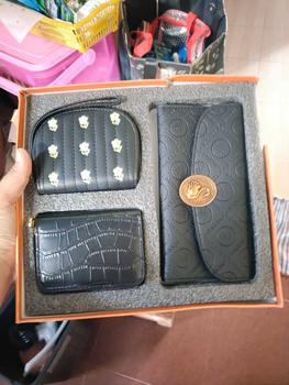 Product Review of Dompet wanita original louie dennis 3 in 1 packing kotak kekinian COD 2481 from Q**1 0