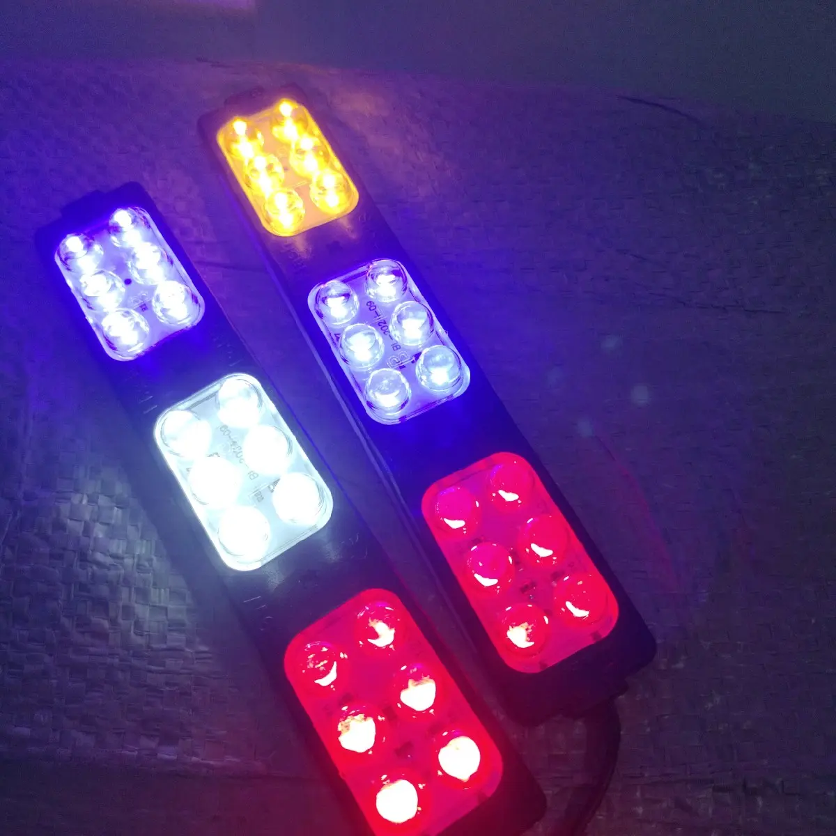 Lampu Kolong Plasma 18Mata - Lampu Kolong Universal DC 12V  DC 24v Harga 1 Biji - Lampu LED Motor Mobil