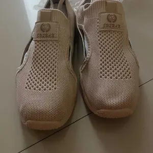 FINDME 36-41 Listia Sepatu Wanita Cantik Praktis Keren Nyaman Classic Bahan Flyknit Berkualitas