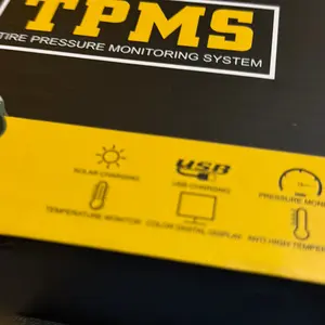 【GRAB NOW 50% OFF】TPMS MURAH - Alarm Tekanan Ban Bocor DETECTI LANGSUNG! Charger TENAGA SURYA PASANG 5 MENIT | GARANSI 1 TAHUN