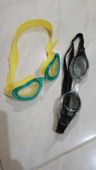 Product Review of SPEEDS Kacamata Renang Glasses Built-In Earplug Anak Elastis Kids Swimming Goggles Perlengkapan Renang Anti FOG UV 017-5120 from T**y M**a 0