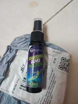 Product Review of Semburan Sarung Tangan Penjaga Gol, Semburan Cengkaman Bola Sepak, Tackifier, Untuk Cengkaman Penjaga Gol Bola Sepak, Gam Sarung Tangan, untuk Meningkatkan Cengkaman from J**n R**o 1