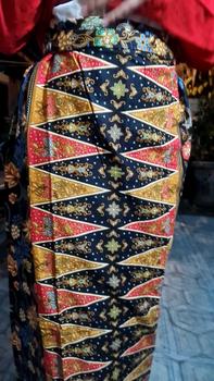 Product Review of REALPICT ROK TUMPAL BETAWI // ROK TUMPAL BETAWI BAWAHAN KEBAYA ENCIM // ROK TUMPAL BETAWI DEWASA MOTIF TERBARU Katun Batik from L**A 🇮**🇸 0