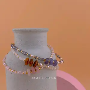 Yuna Bracelet - Gelang Tangan Wanita Mutiara Air Tawar Gemstone Crystal Healing Stone Batu Anti Karat Pudar Murah Handmade Buatan Tangan Adjustable