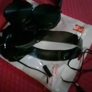 BELI 1 GRATIS 1 SOUNDCARD V8, FREE HEADPHONE HEADSET GAMING J-18 MACARON  EXTRA BASS PAKET LIVE PEMULA,