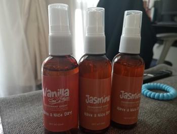 Product Review of [PROMO] BELI 2 GRATIS 1 DEODORANT NATURAL SPRAY TAWAS MENGURANGI BAU BADAN COD - deodorant spray deodorant Ketiak from D**n 1