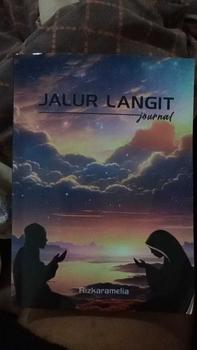 Product Review of Jalur langit journal by rizkaramelia from Y**A 0