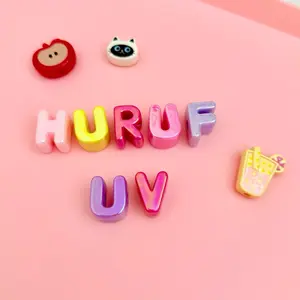 DYN - LUXURY ALPHABET / UV NAME / HURUF GLOSY Keychain Bagcharm Tumbler Charm Custom Nama dan Warna