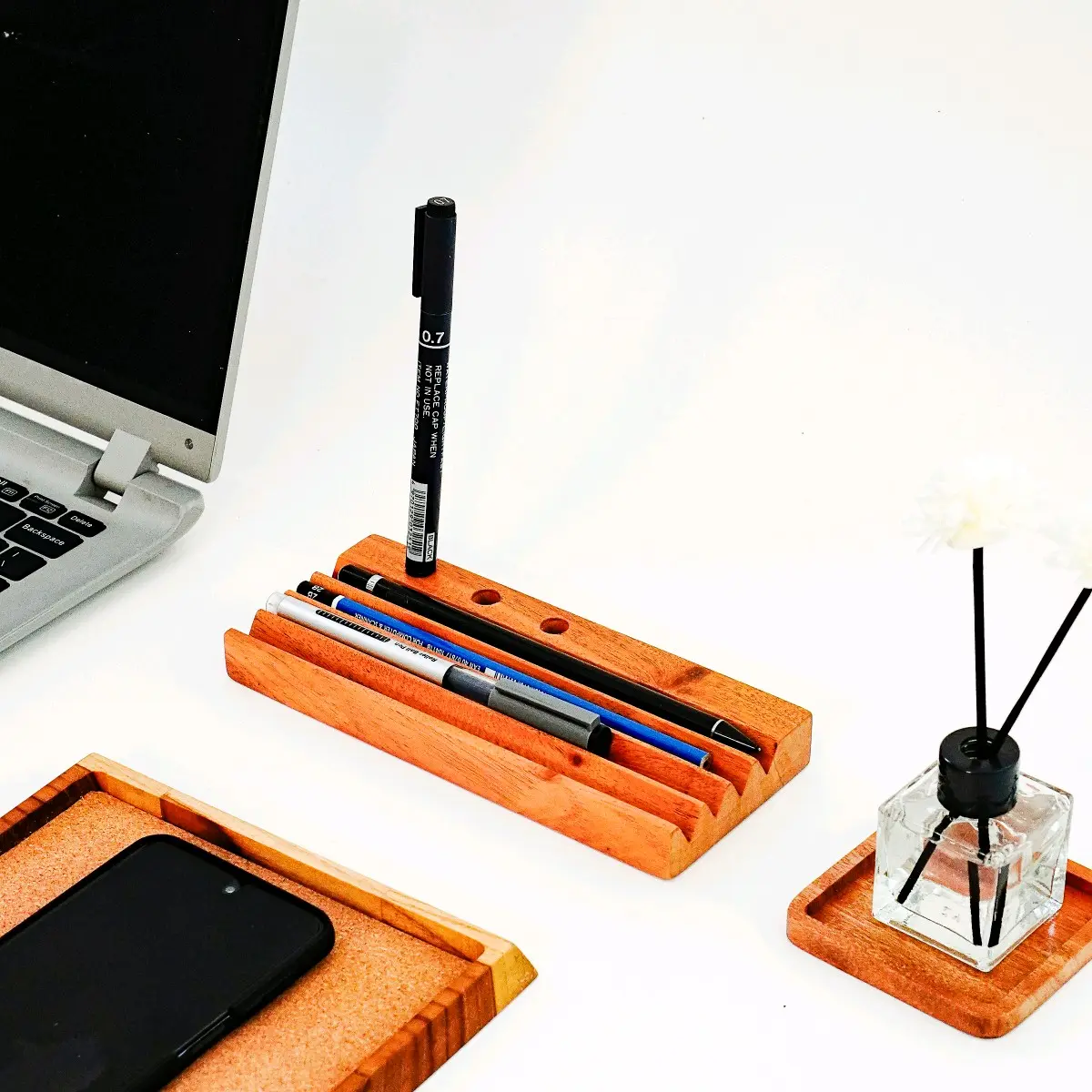 Tempat pencil kayu | wooden pen tray | deks organize | nampan pencil