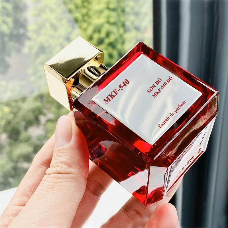  Nước hoa Nam Nữ MKF-540 Đỏ Full chai 70ml Mùi hương nhẹ nhàng hấp dẫn tinh tế 