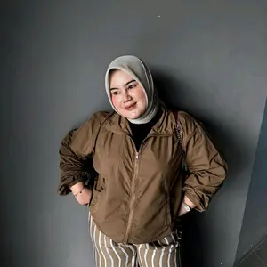 Jaket Parasut Jumbo Sampai LD 150cm Bahan Parasut Cocok untuk Running dan Harian Dilengkapi Karet Serut Size XL dan XXL