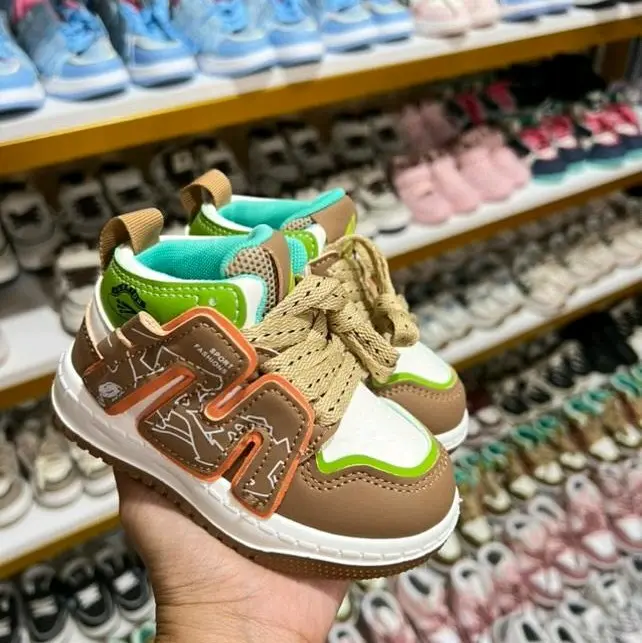 sepatu anak unisex uk26-37