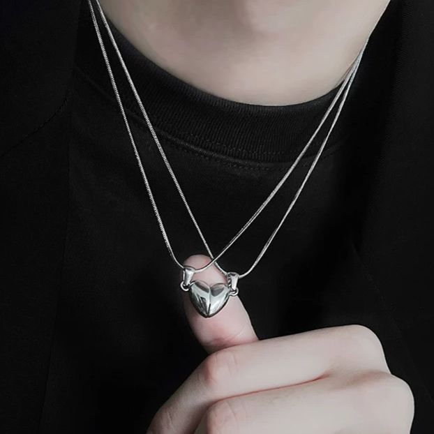 Kalung Couple Liontin Love Model Bulat Titanium Anti Karat Pria Wanita Silver - Perhiasan Pasangan Stainless