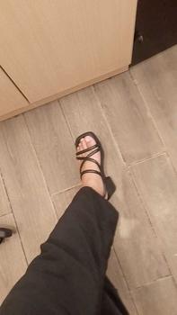 Product Review of Sandal Wanita Sandal Heels Hak Tahu Bahan Karet Jelly PCU Elastis Empuk dan Ringan from J**y h** 1