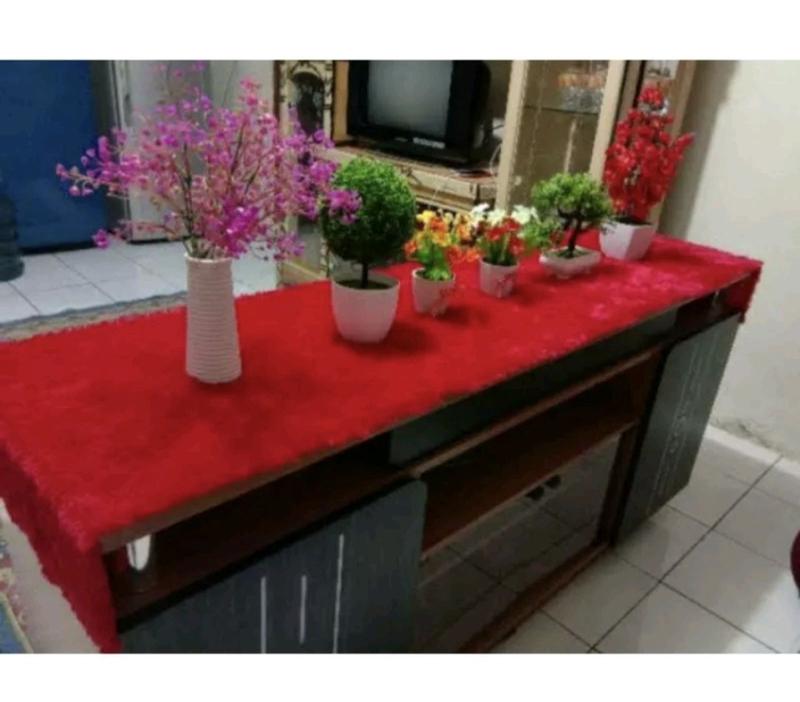 Product Introduction of taplak meja polos ukuran 75cm x 45cm TAPLAK MEJA TAMU BULU RASFUR Kain 4