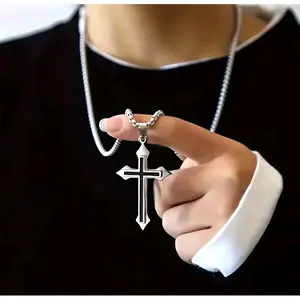 BTC KALUNG RANTAI TITANIUM SILVER PRIA LIONTIN SALIB KOMBINASI KEREN ANTI KARAT