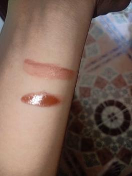 Product Review of 【CUCI GUDANG】MAGEFY 2-IN-1 Lipstik  / Matte Liquid Lipstick / Lip Lembut Tahan Lama Pelembab Pigmentasi Tinggi 12 Colors 8016 from J**5 3