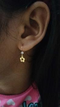 Product Review of Anting Emas Delvia Flower Gold 10K Semar Nusantara from J**u 0
