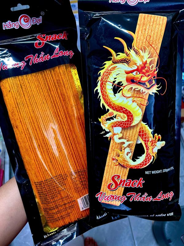 Snack Vương Thần Long Gói Siêu Đại 220g – Ngon Giòn, Ăn Là Mê, Hàng Chính Hãng…