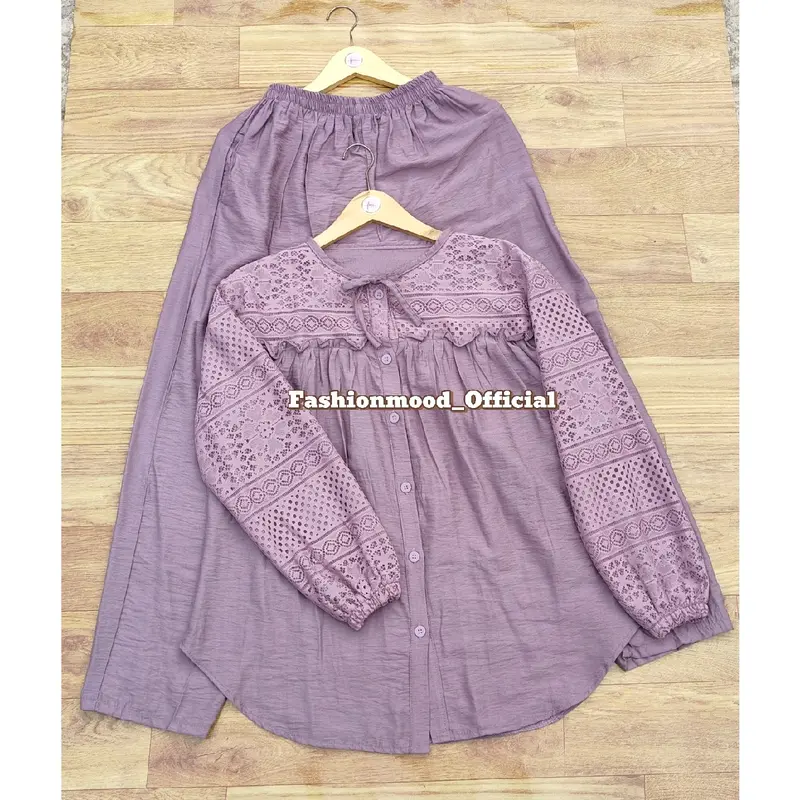 LUNA ONE SET POLO LINEN PREMIUM // SETELAN POLO LINEN BRUKAT // SETELAN LINEN KOMBINASI BRUKAT //BUSUI FRIENDLY//PIYAMA//PREMIUM//HOMEY//BUSUI // BRUKAT // DAILY // KASUAL // BAJU WANITA // KEKINIAN // Baju Lembut Panjang 5