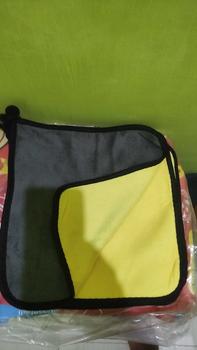Product Review of Kain Lap 2 Warna Microfiber  30X30 cm / Lap Mobil Serbaguna (C1) from P**a D**8 0
