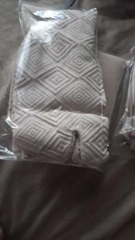 Product Review of KAOS KAKI JEMPOL EMBOS SEBETIS / Kaos KAKI JARI EMBOS BAHAN TEBAL from n**a 0