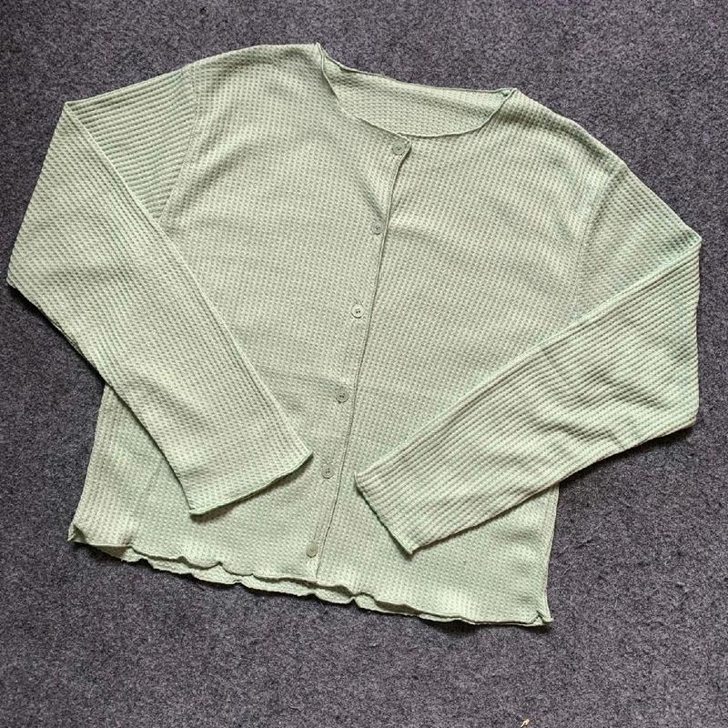 CARDIGAN RAJUT WAFFLE CROP PREMIUM / CARDIGAN CROP TOP MODEL KOREA STYLE atasan cutbray Manik-manik Black Baju Cantik Fit Kancing Nyaman Panjang Tangan Lembut Tebal Rib Santai 9