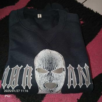 Product Review of HOODIE CN IMPORT KOREA BERKUALITAS TINGGI from r**3 1