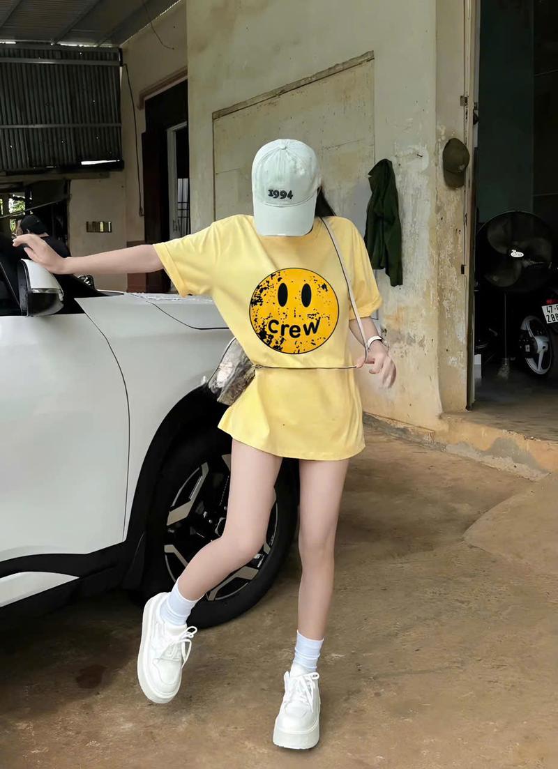 Product Introduction of Áo Phông cotton 4 chiều mịn mát- chữ C.R.E.W in pét 2 mặt ( Free size 40-70kg) 12