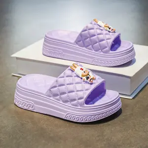 Sandal Jepit Anak Labubu • Desain Bantal Empuk & Tahan Panas • Bahan EVA Bebas Bau • Cocok untuk Sekolah & Bermain