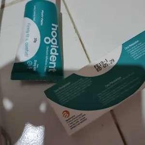 Hogident Lem Gigi Tiruan Kuat 20 Jam Minty Fresh Flavour Free & Advance Max Hold Mencegah Bau Mulut Gusi Bengkak & Gigi Berlubang Untuk Perawatan Harian